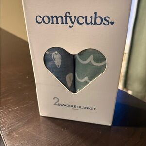 Comfy Cubs Swaddle Blanket Set